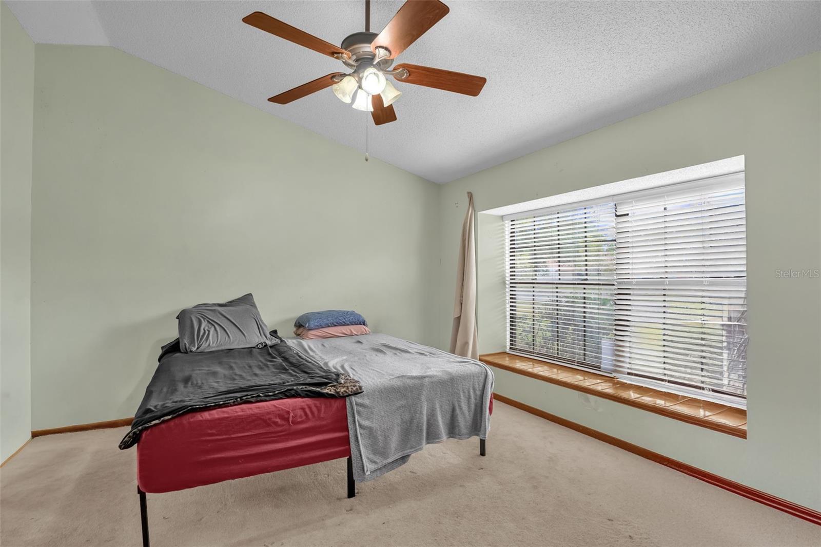 WINDSONG ESTATES - Residential
