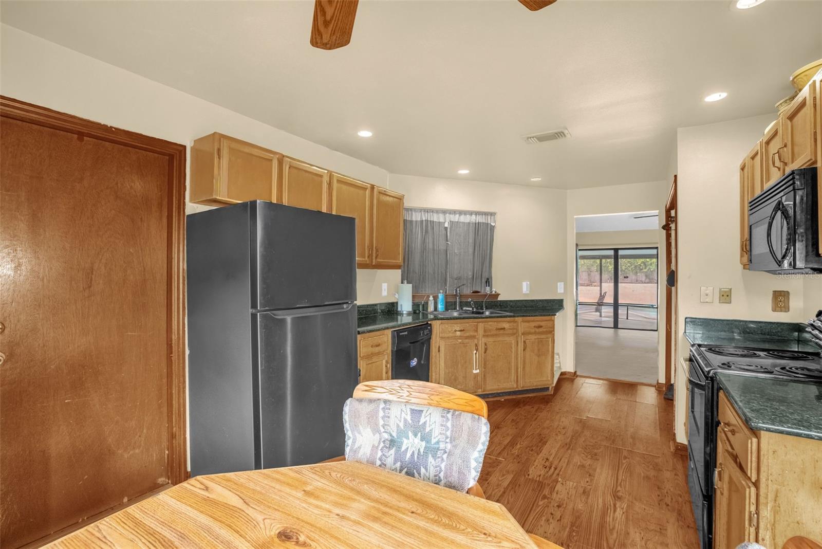 WINDSONG ESTATES - Residential