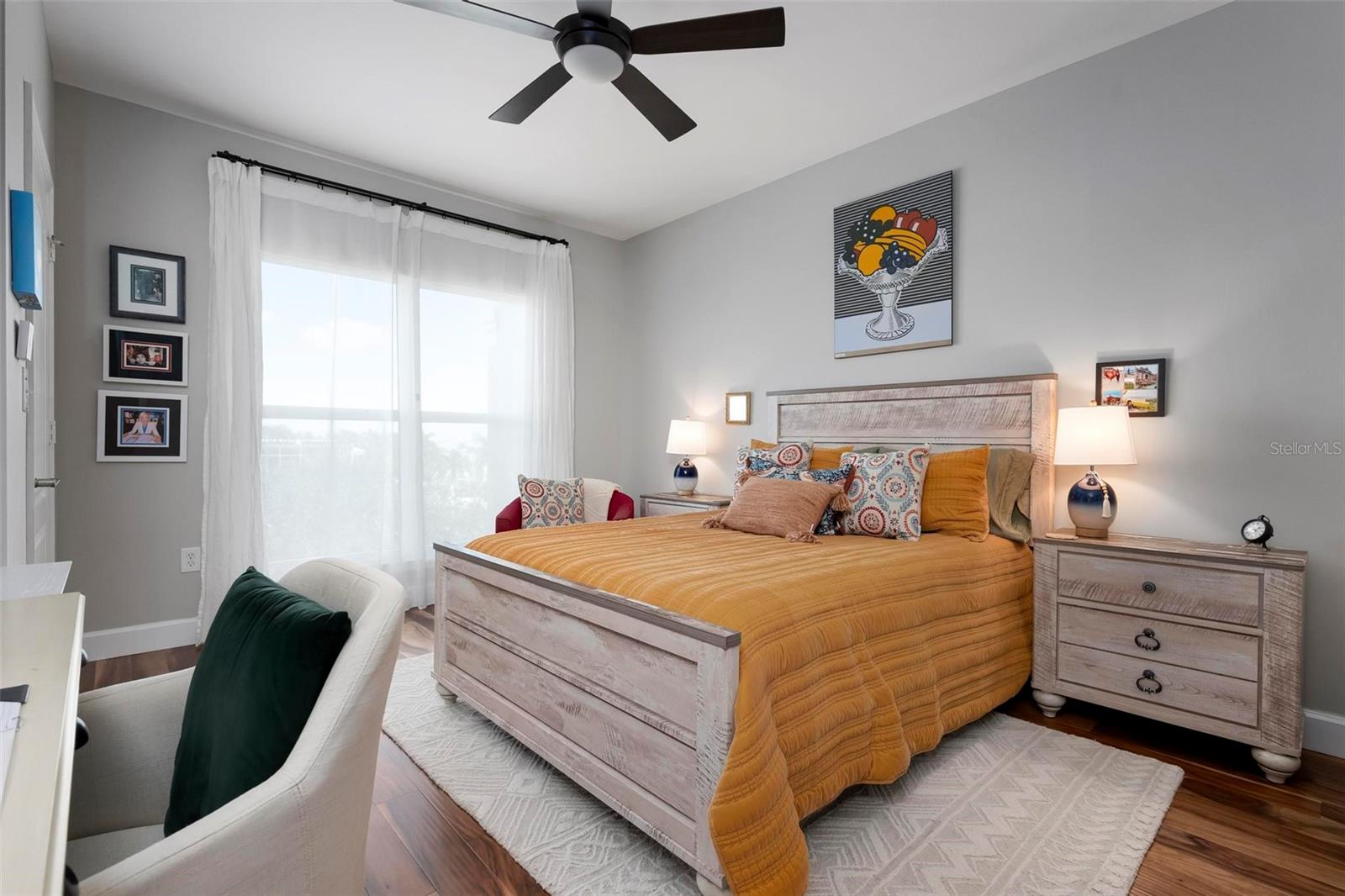 RIVER DANCE - Residential