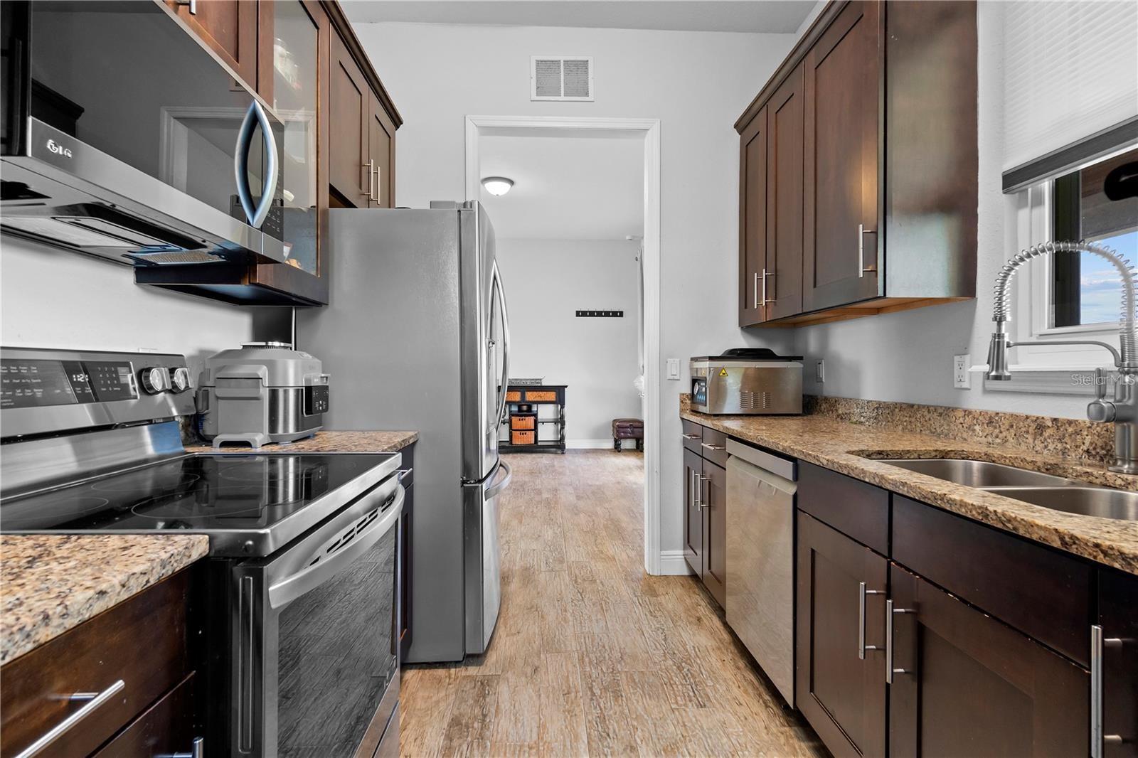 BELLEMONT FARMS - Residential