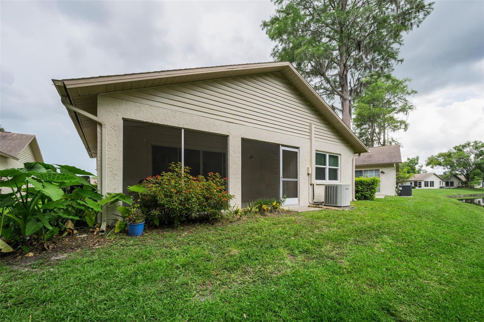 CEDARWOOD VILLAGE CONDO 02 - Residential Lease