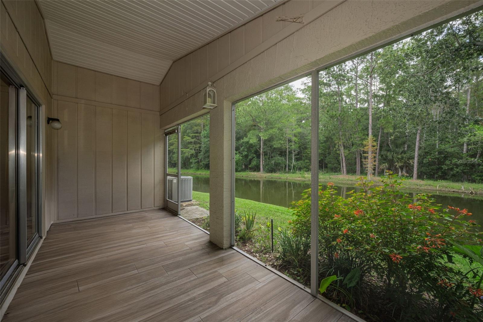 CEDARWOOD VILLAGE CONDO 02 - Residential Lease