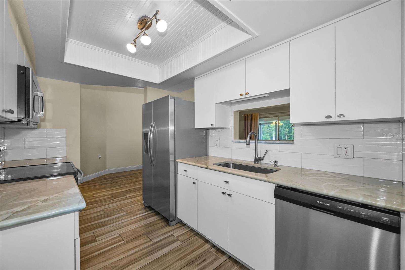 CEDARWOOD VILLAGE CONDO 02 - Residential Lease
