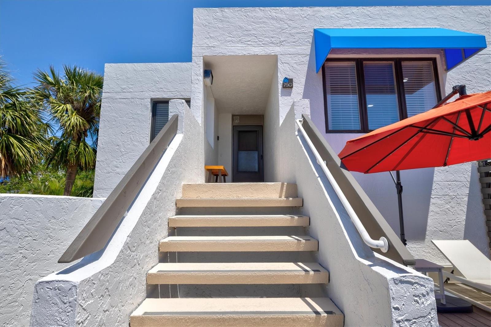 BAYPORT BCH & TEN PH D - Residential