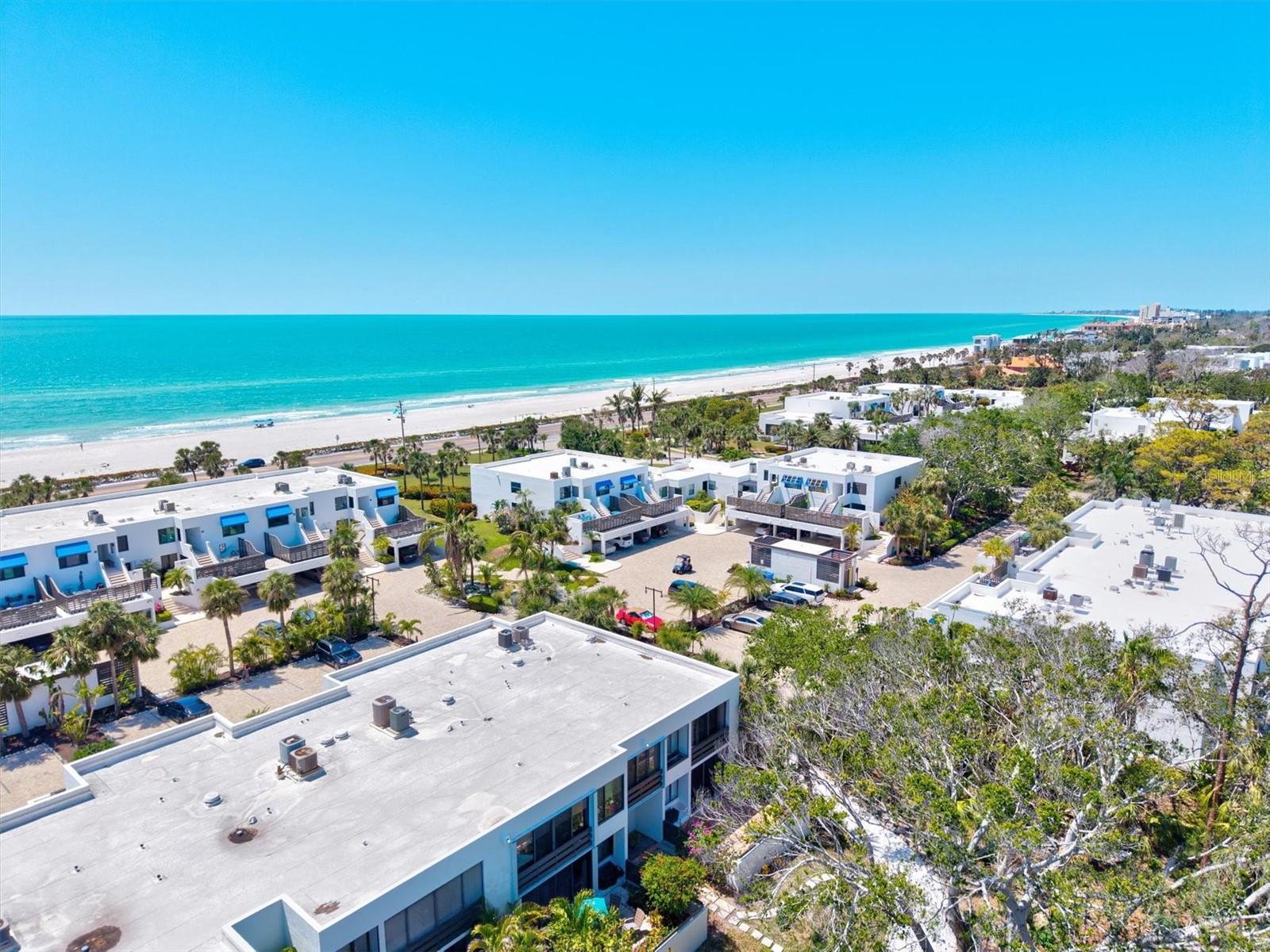 BAYPORT BCH & TEN PH D - Residential