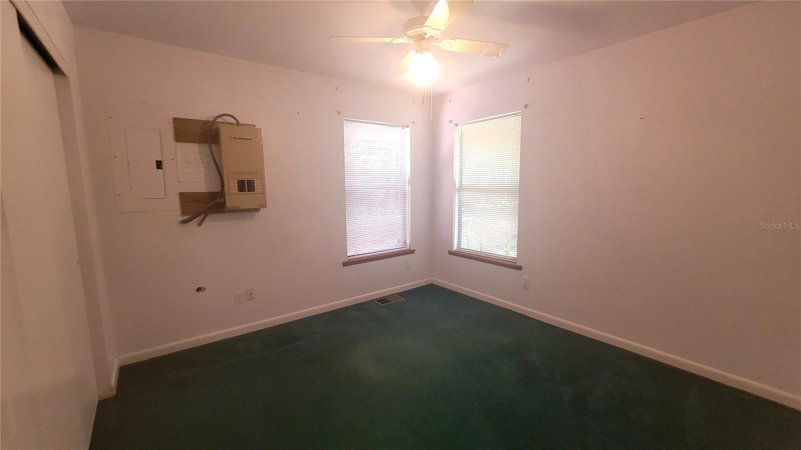 JERRY TAYLOR LNDG - Residential