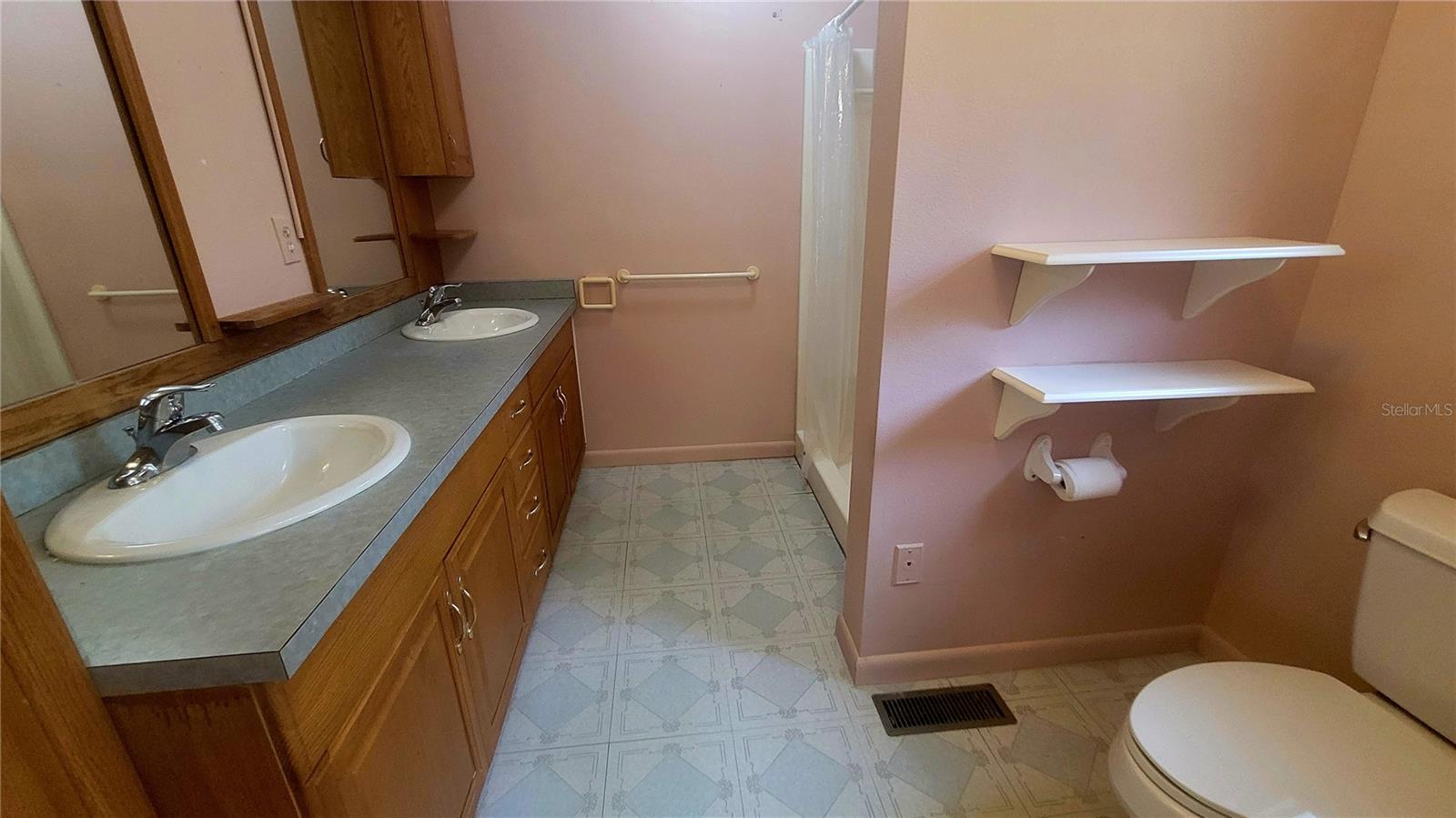 JERRY TAYLOR LNDG - Residential