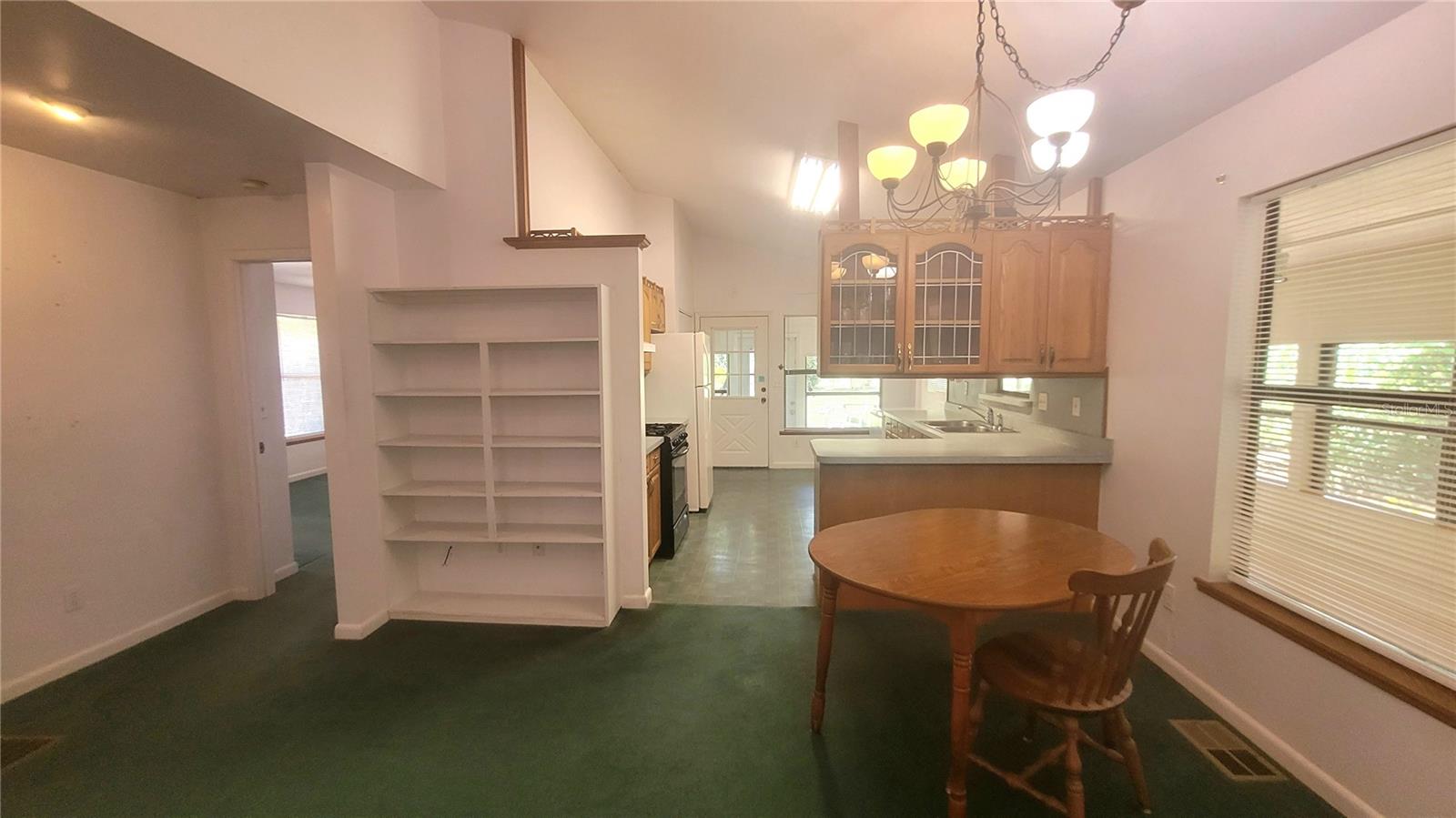JERRY TAYLOR LNDG - Residential