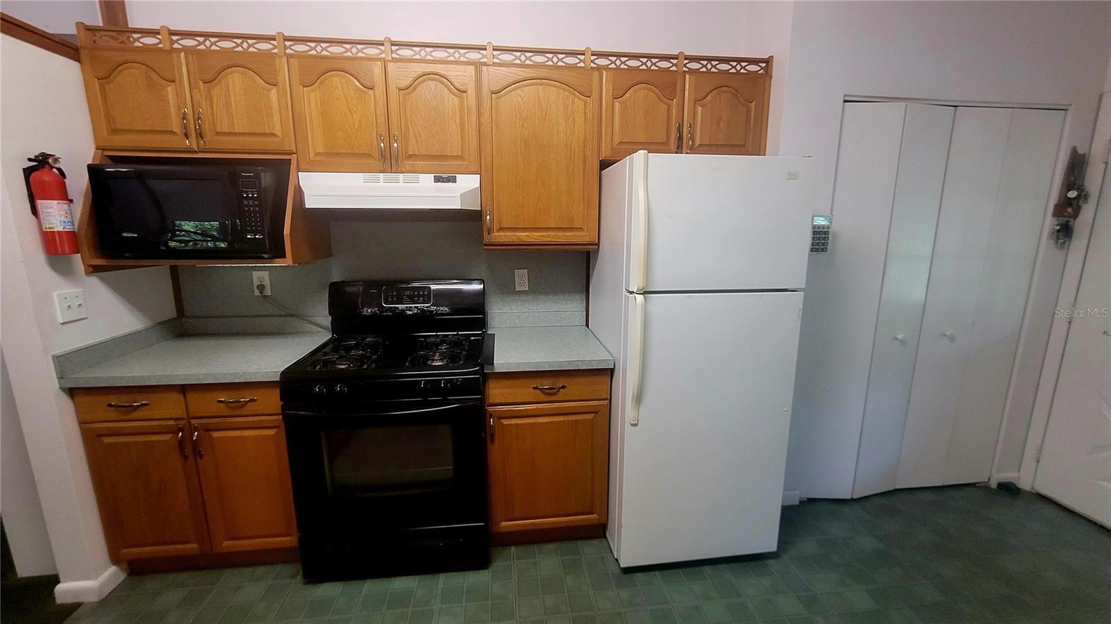 JERRY TAYLOR LNDG - Residential