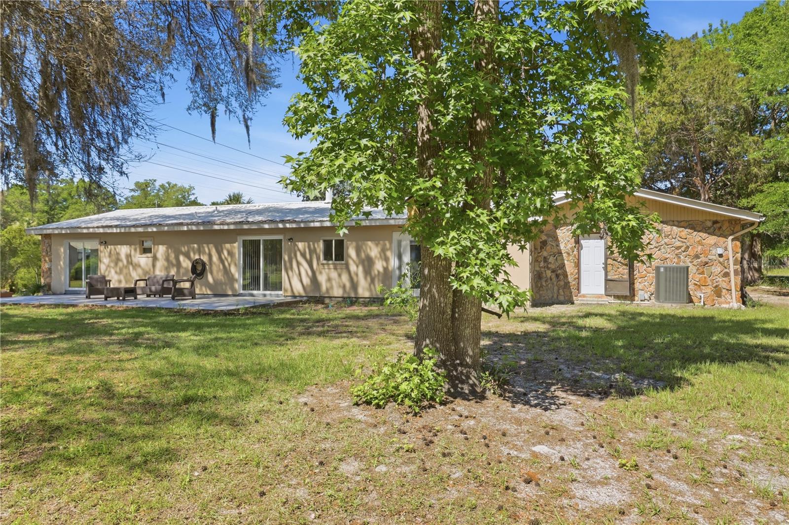 CASONS INGLIS ACRES - Residential