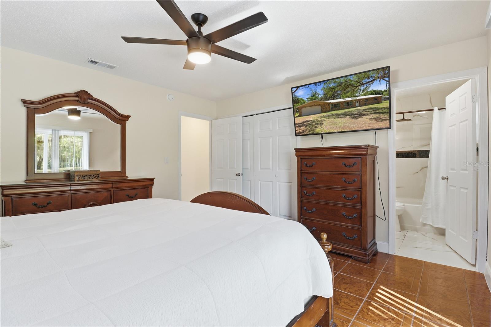 CASONS INGLIS ACRES - Residential
