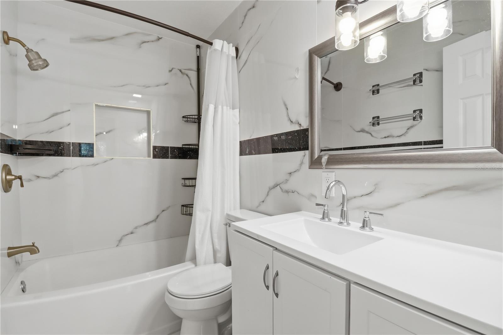 CASONS INGLIS ACRES - Residential