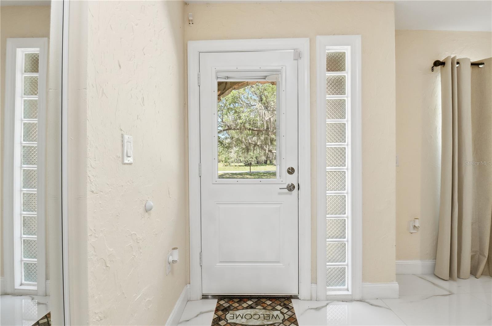 CASONS INGLIS ACRES - Residential
