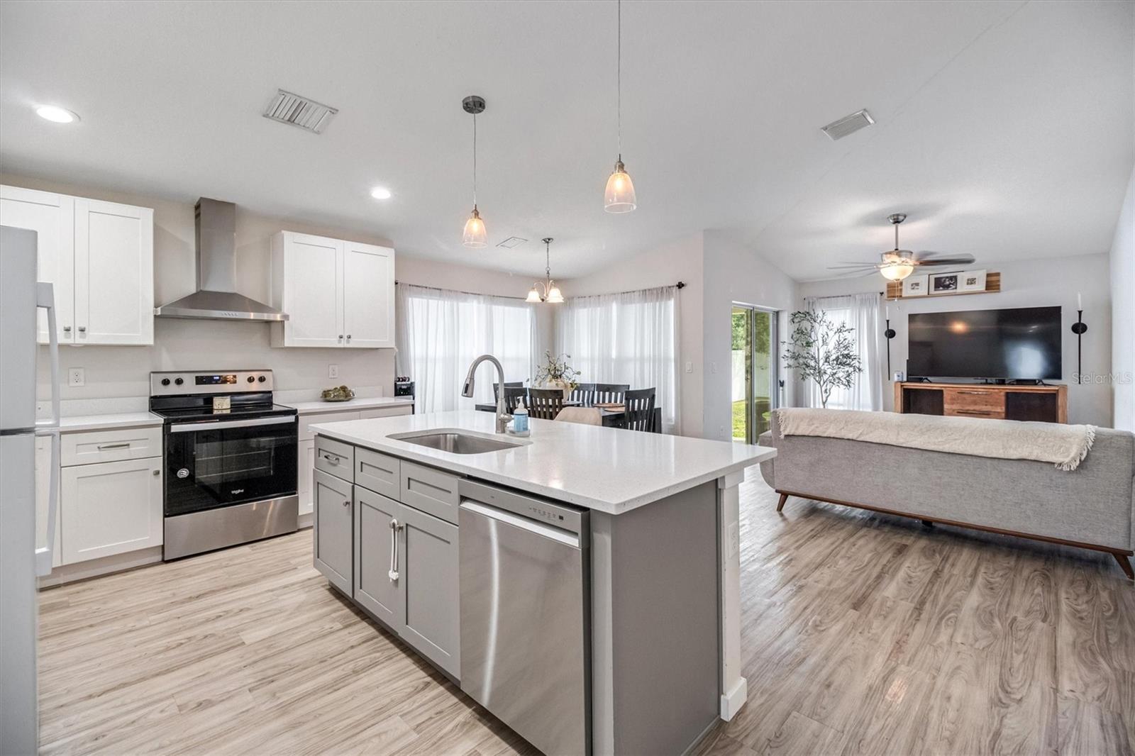 PALM COAST SEC 28 - Residential Income