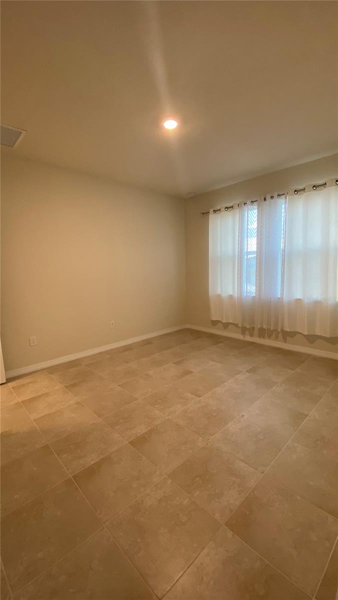 RESERVE/PRADERA PH 4 - Residential Lease