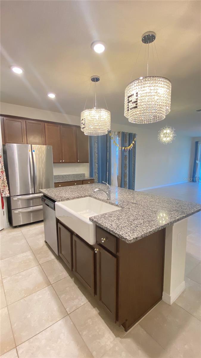 RESERVE/PRADERA PH 4 - Residential Lease