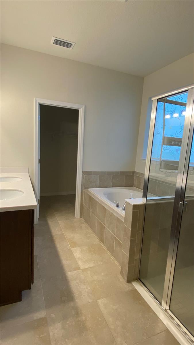 RESERVE/PRADERA PH 4 - Residential Lease