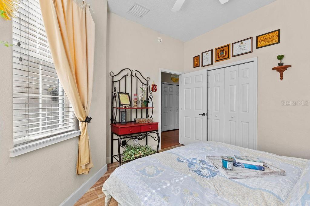 GROVELAND VILLAS AT GREEN GATE - Residential