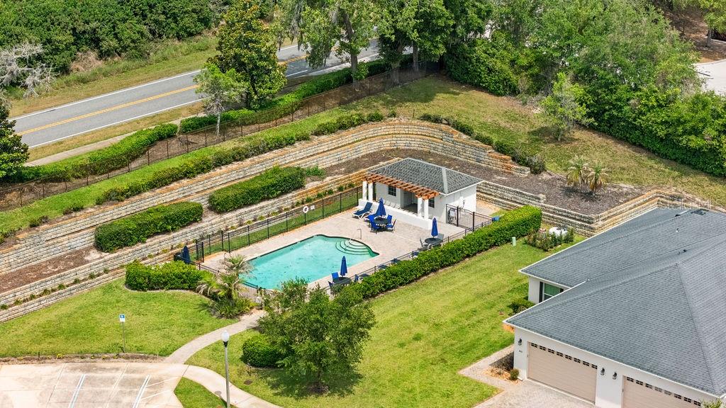 GROVELAND VILLAS AT GREEN GATE - Residential