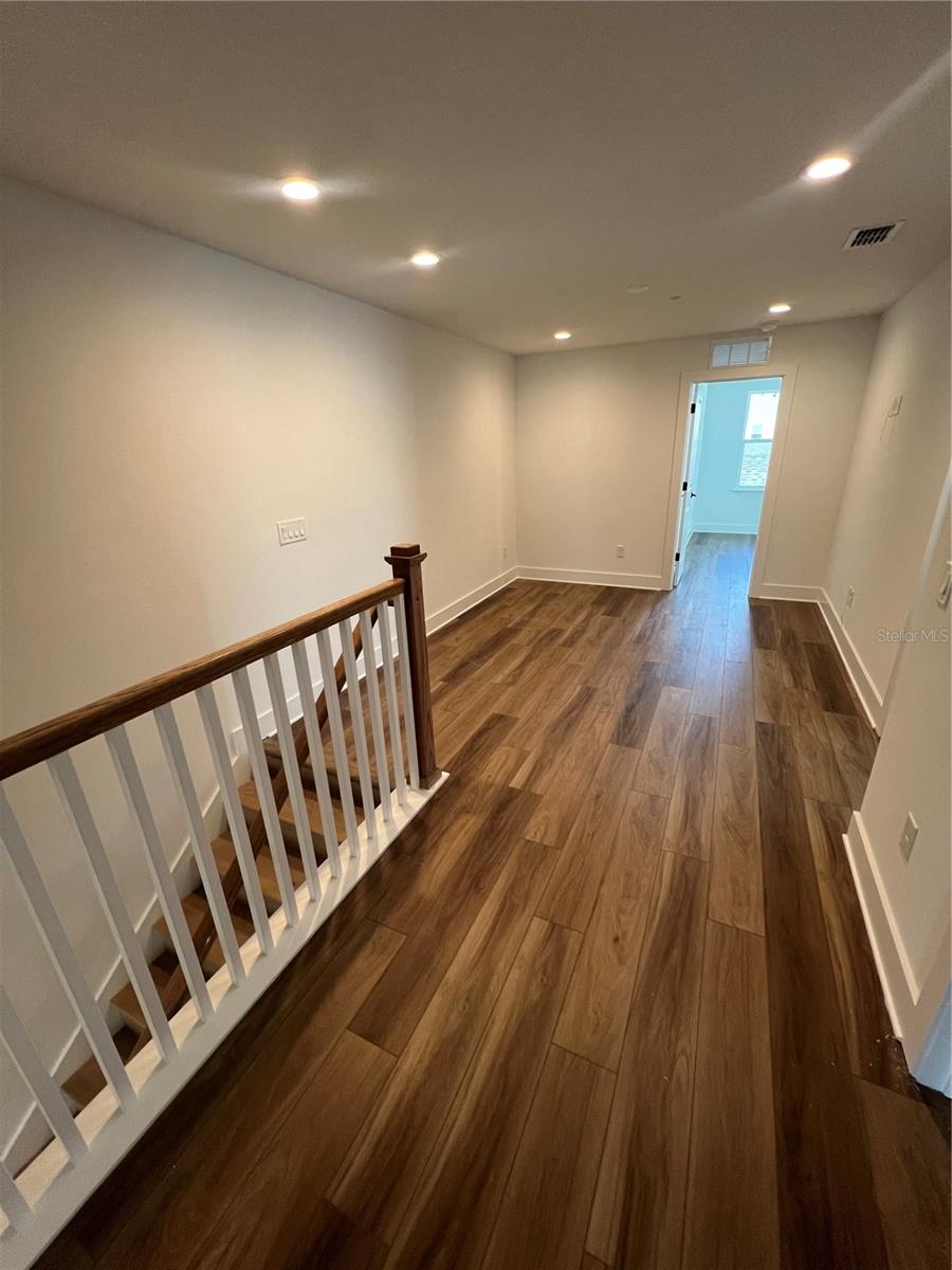 BRONSON PEAK - Residential