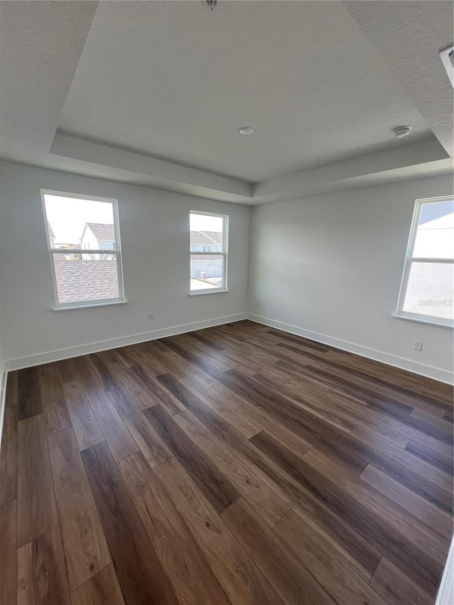 BRONSON PEAK - Residential