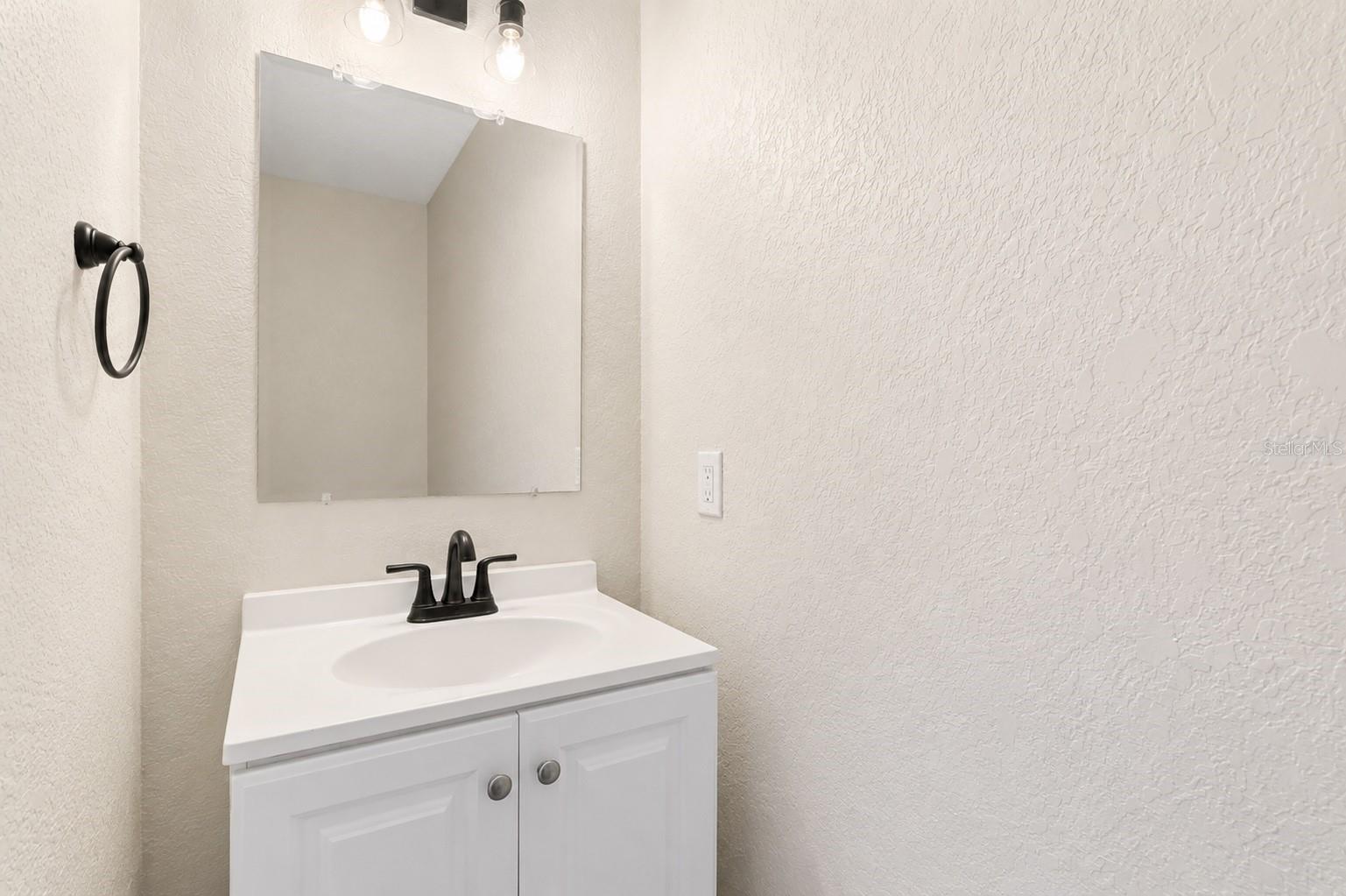 LAS PALMAS TWNHMS - Residential