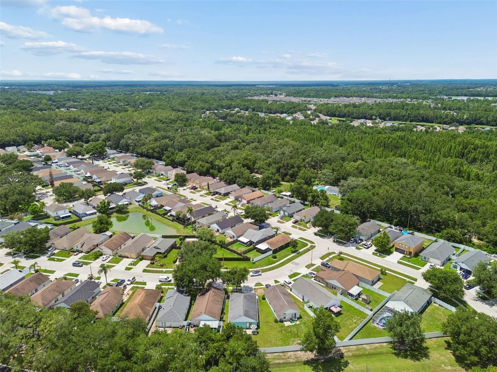 PINE RIDGE - Residential
