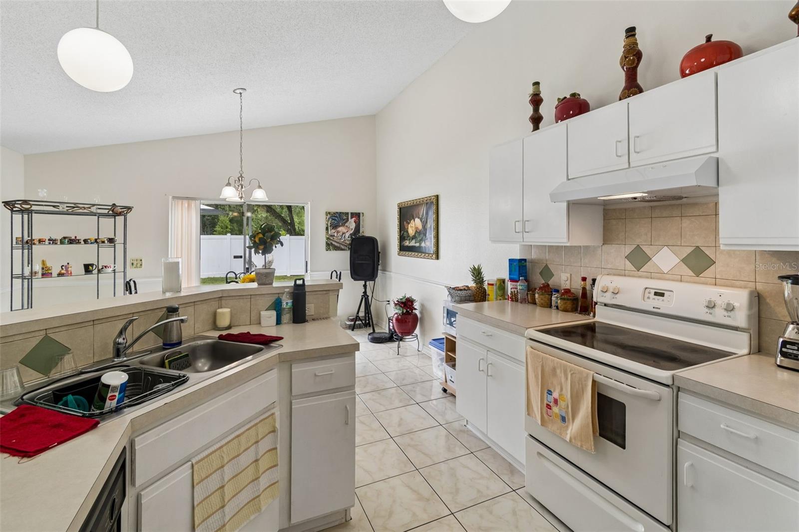 PINE RIDGE - Residential