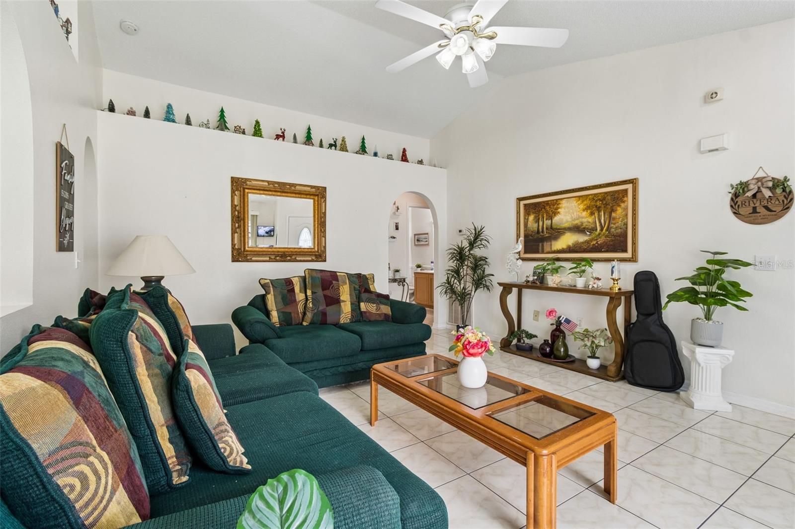 PINE RIDGE - Residential