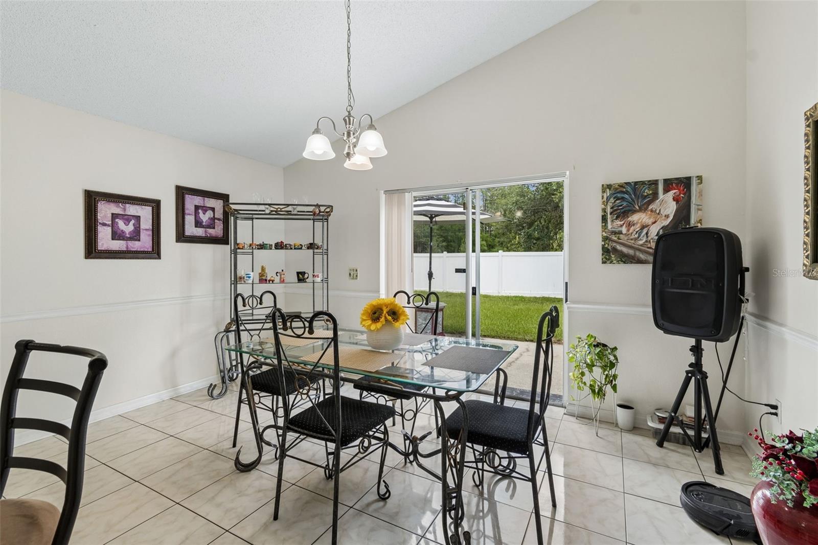 PINE RIDGE - Residential