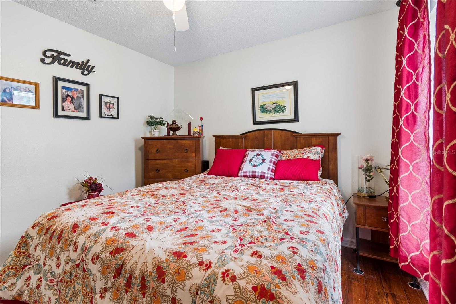 PINE RIDGE - Residential