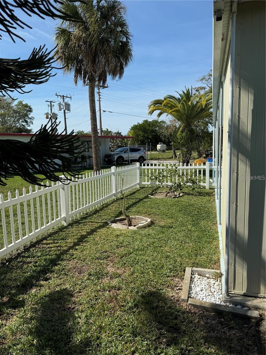 TRI-PAR ESTATES - Residential