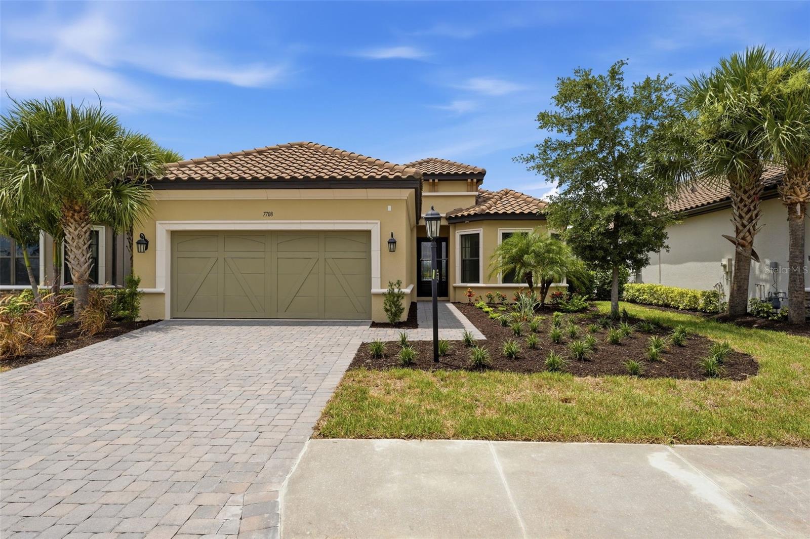 SKYE RANCH NEIGHBORHOOD FOUR NORTH - Residential Lease
