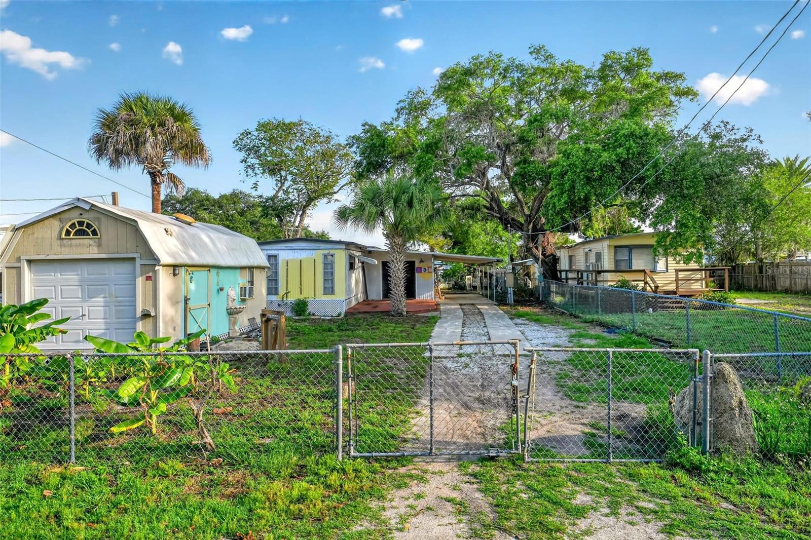 INDIAN HARBOR ESTATES UNIT 01 - Residential