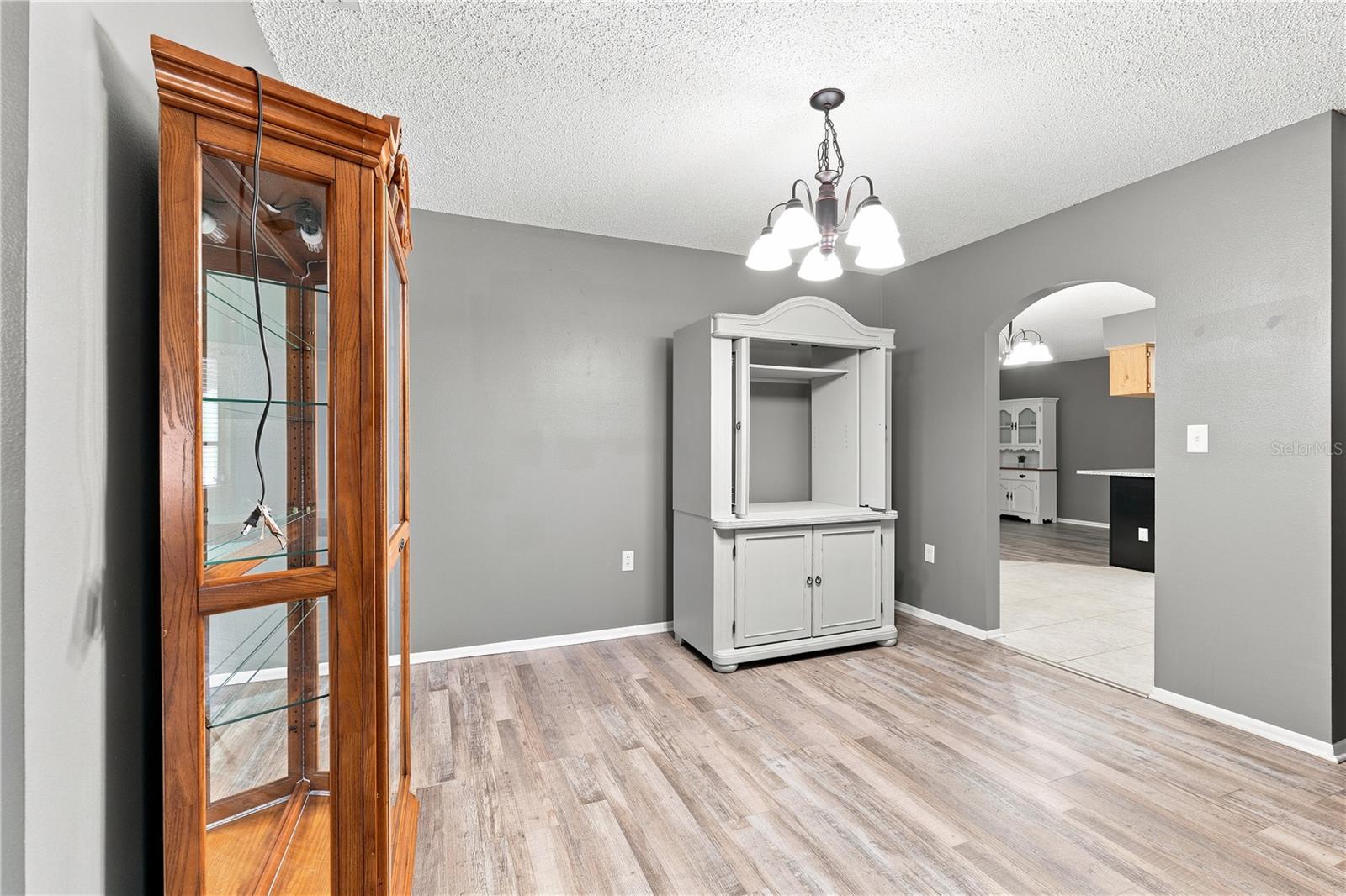RIDGEWOOD - Residential