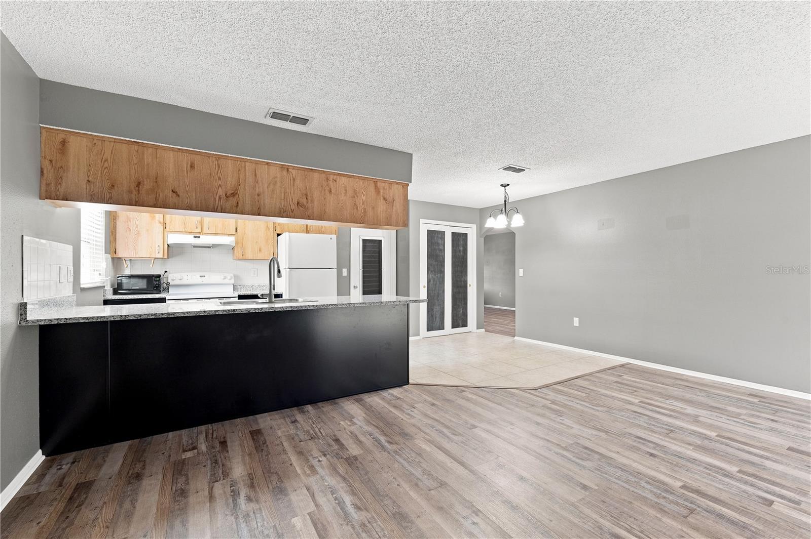 RIDGEWOOD - Residential