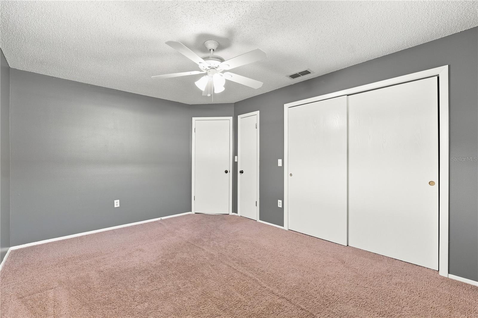 RIDGEWOOD - Residential