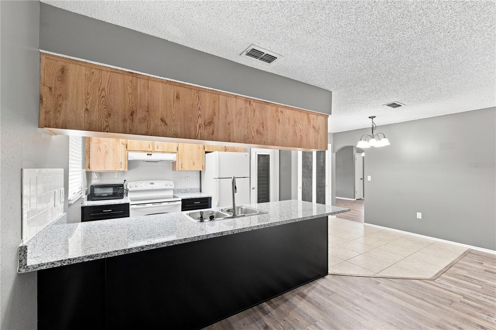 RIDGEWOOD - Residential