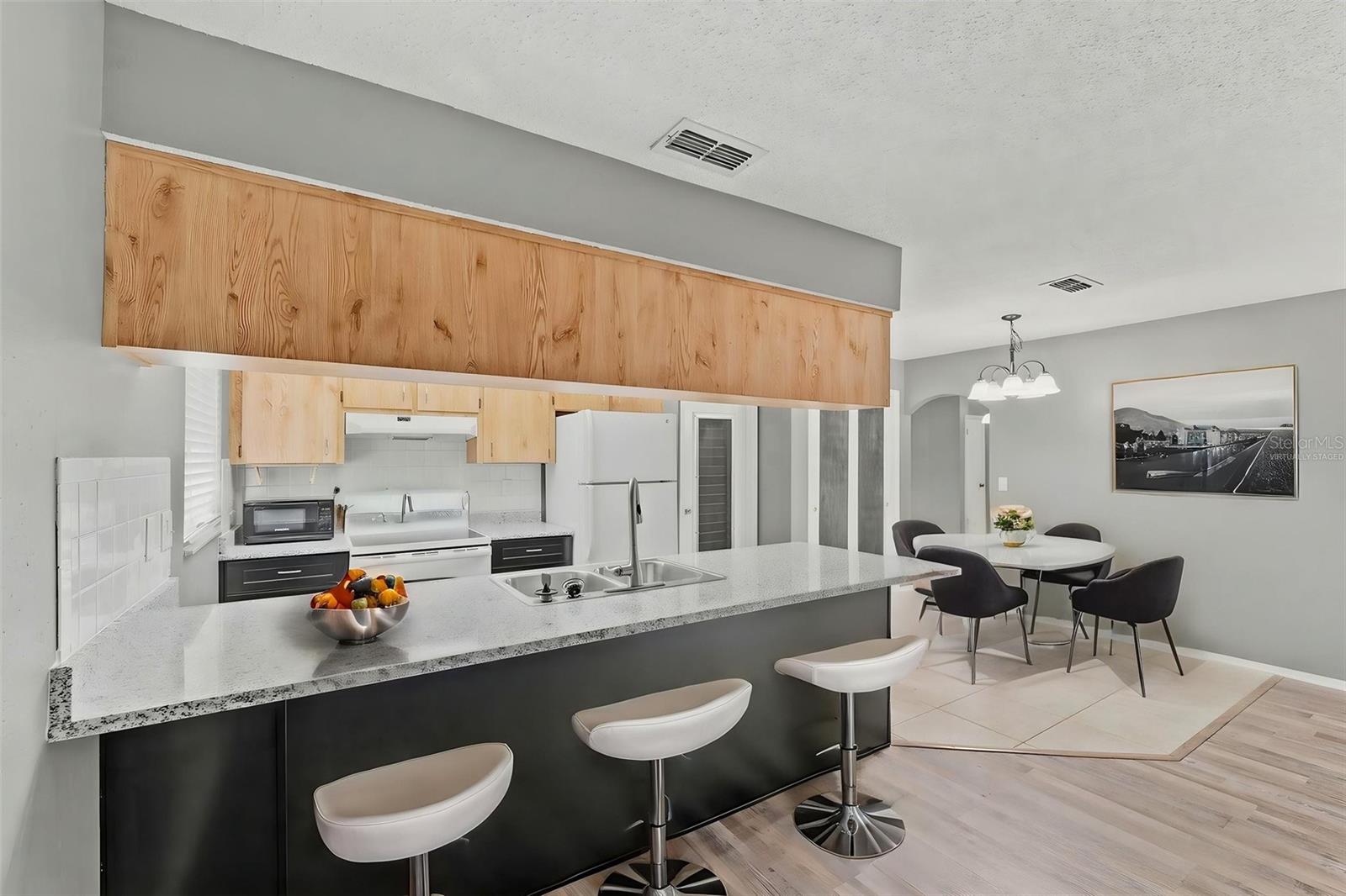RIDGEWOOD - Residential