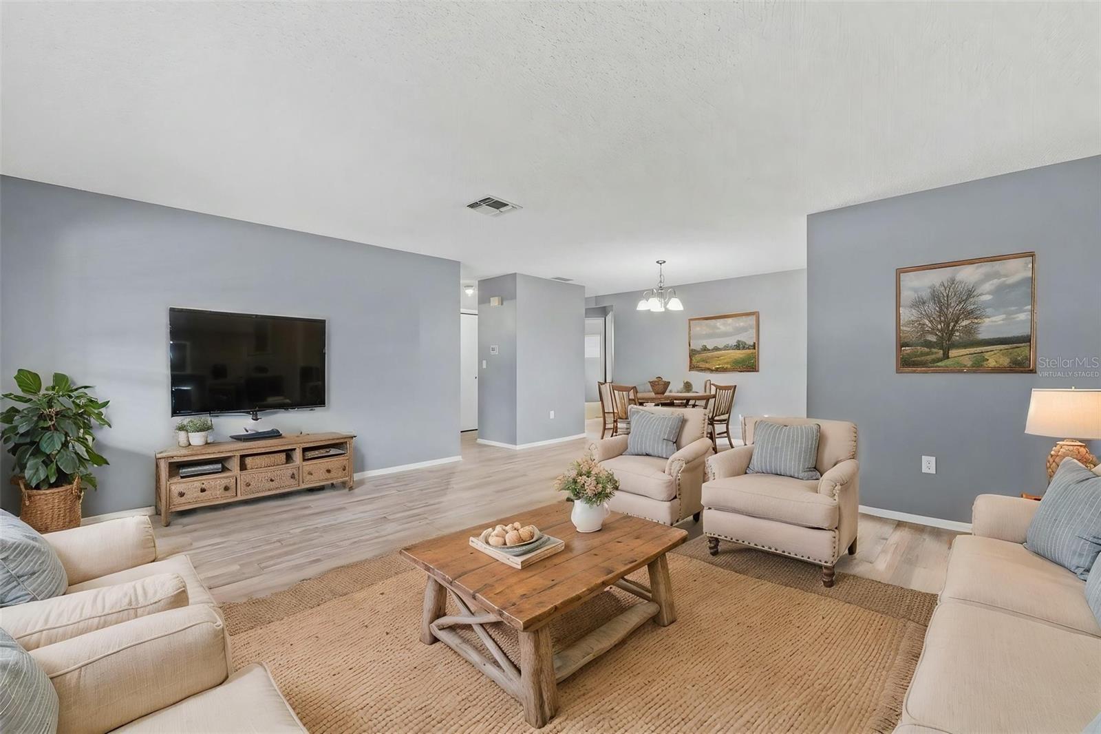 RIDGEWOOD - Residential