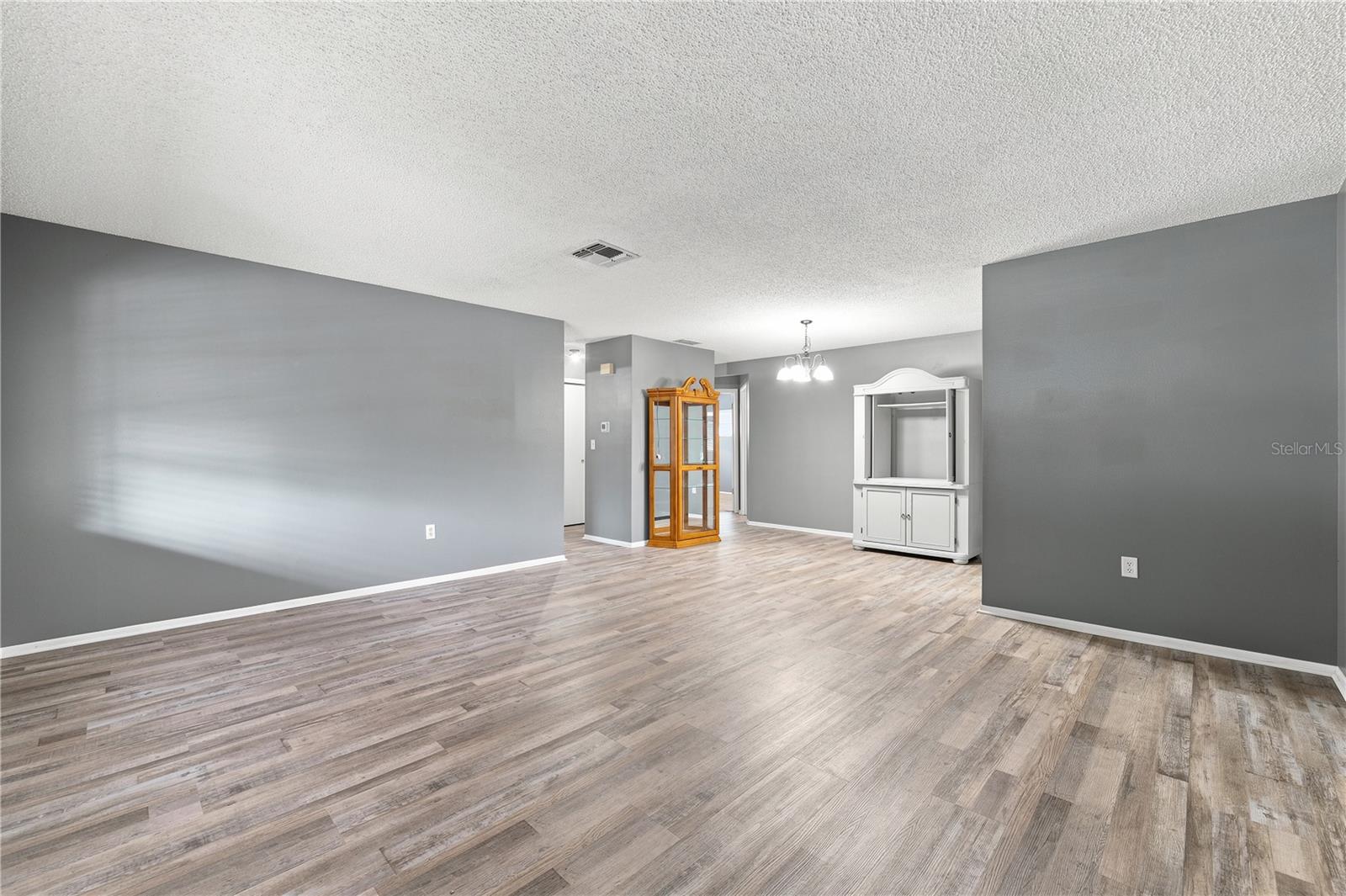 RIDGEWOOD - Residential