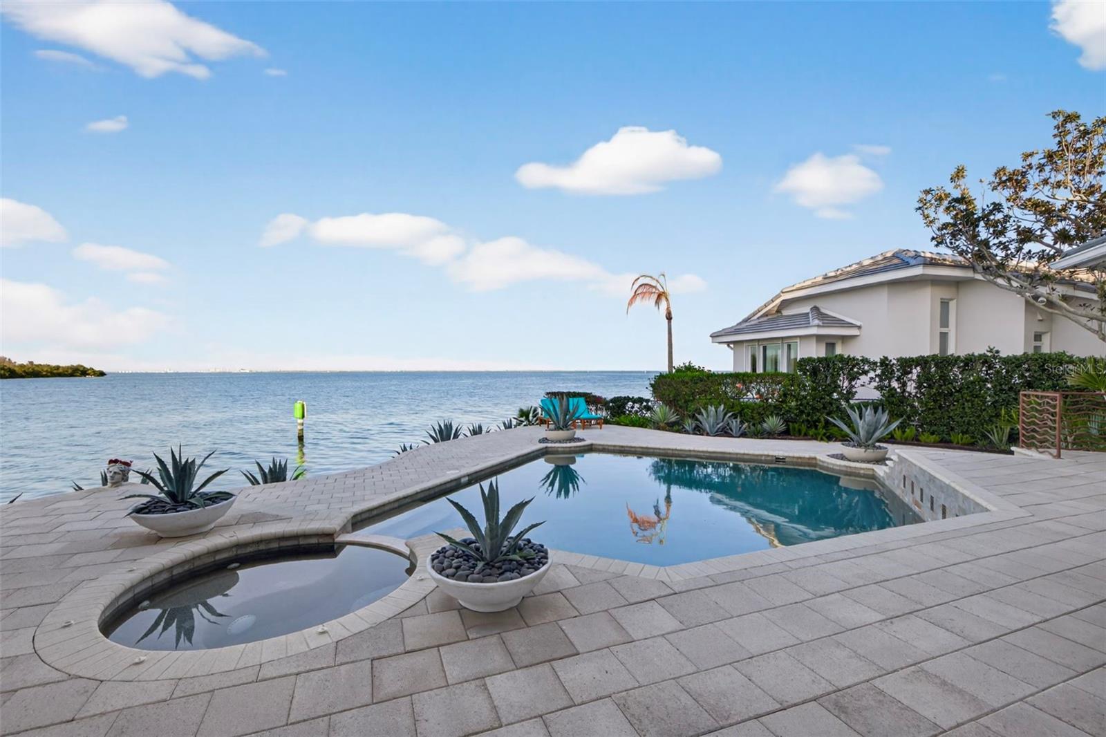 VENETIAN ISLES - Residential