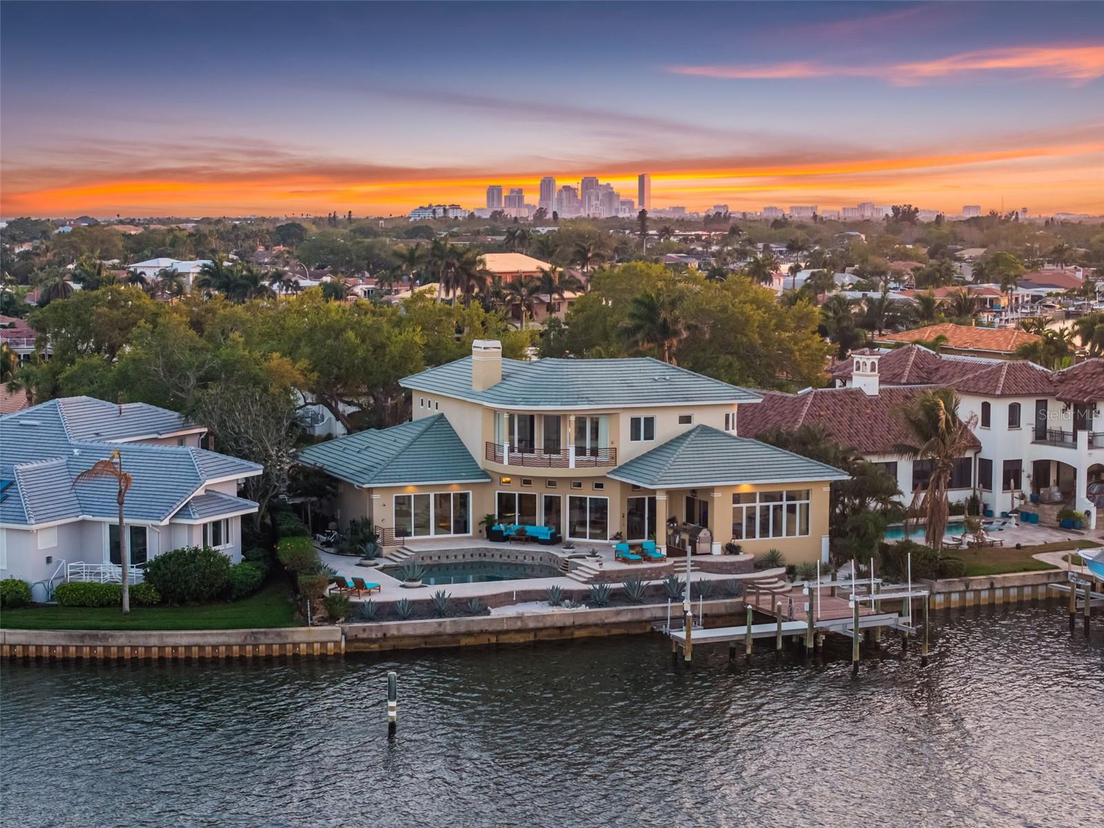 VENETIAN ISLES - Residential
