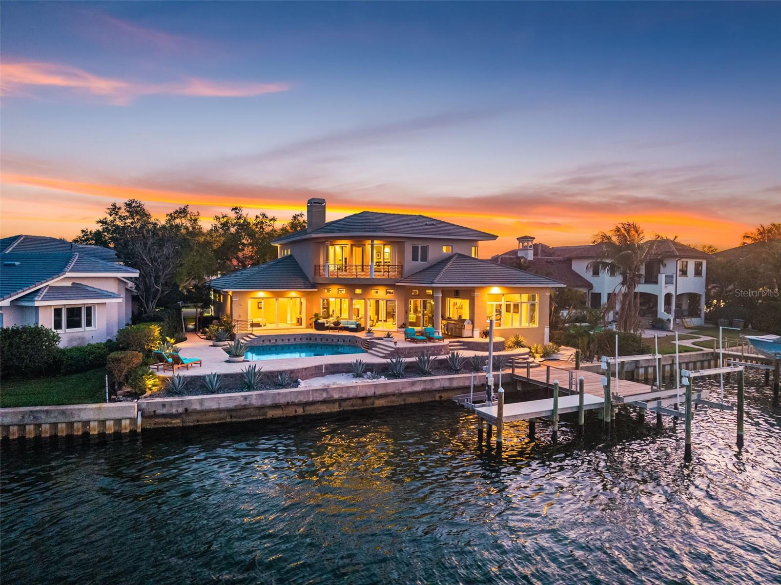 VENETIAN ISLES - Residential