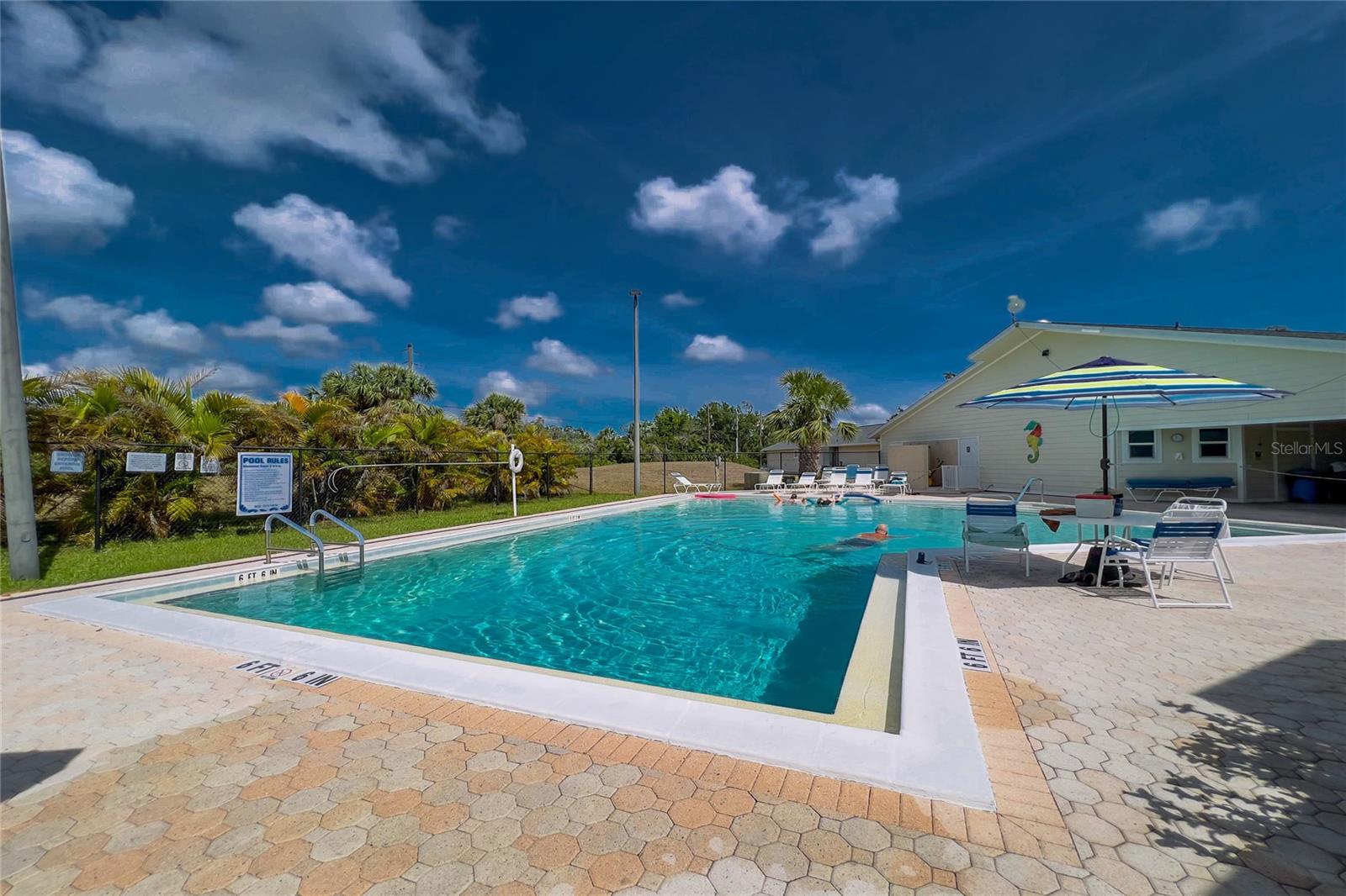 VILLAGE HOLIDAY LAKE - Residential