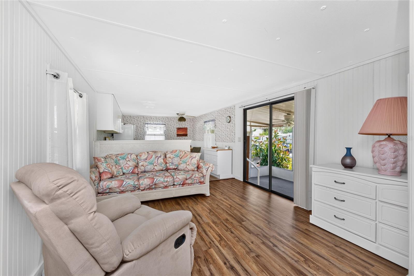 VILLAGE HOLIDAY LAKE - Residential