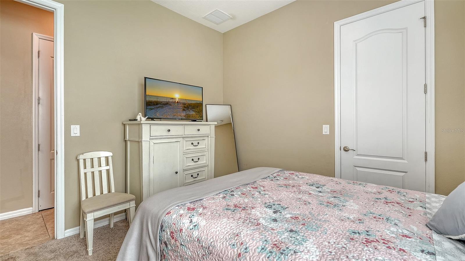 LEGENDS BAY - Residential