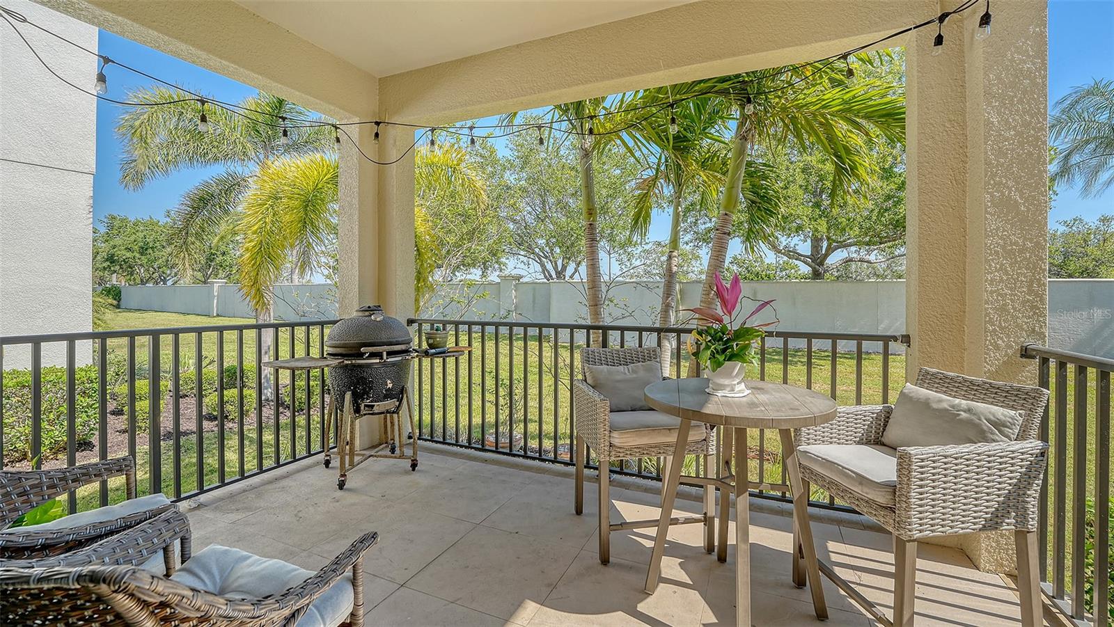 LEGENDS BAY - Residential