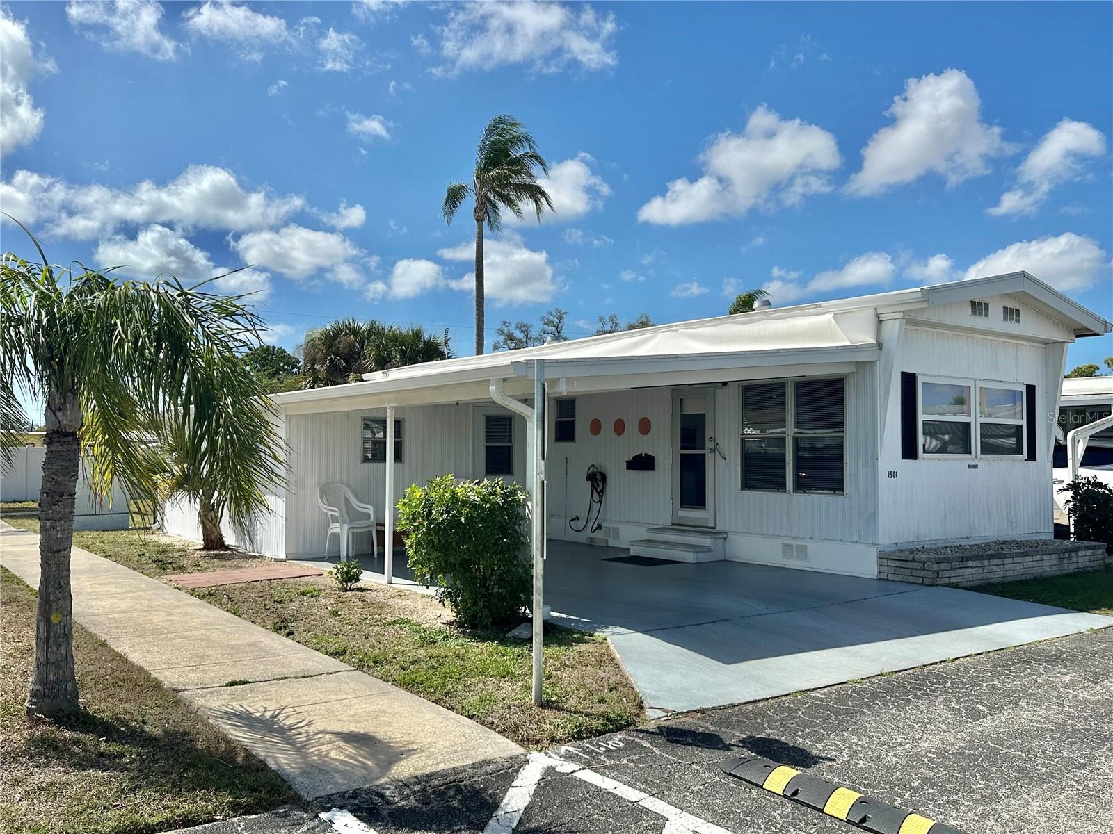 BRADENTON TROPICAL PALMS CO-OP - Residential