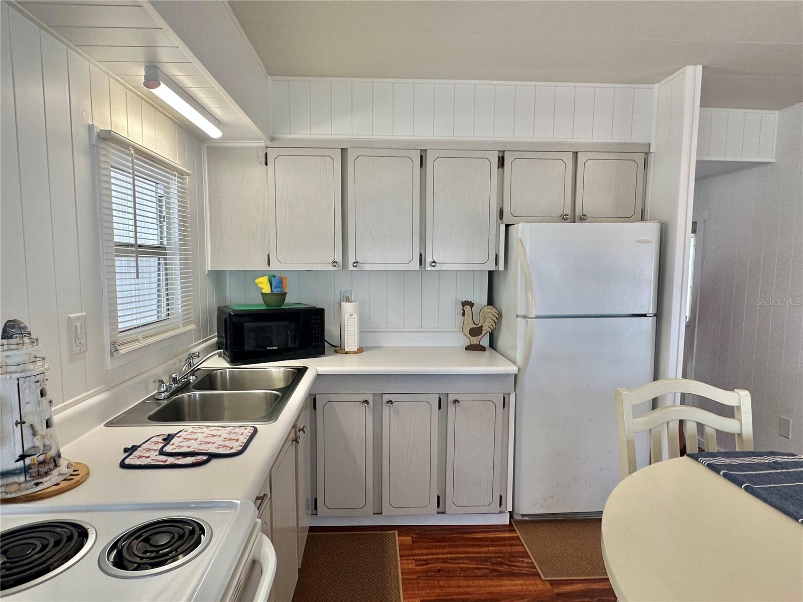 BRADENTON TROPICAL PALMS CO-OP - Residential